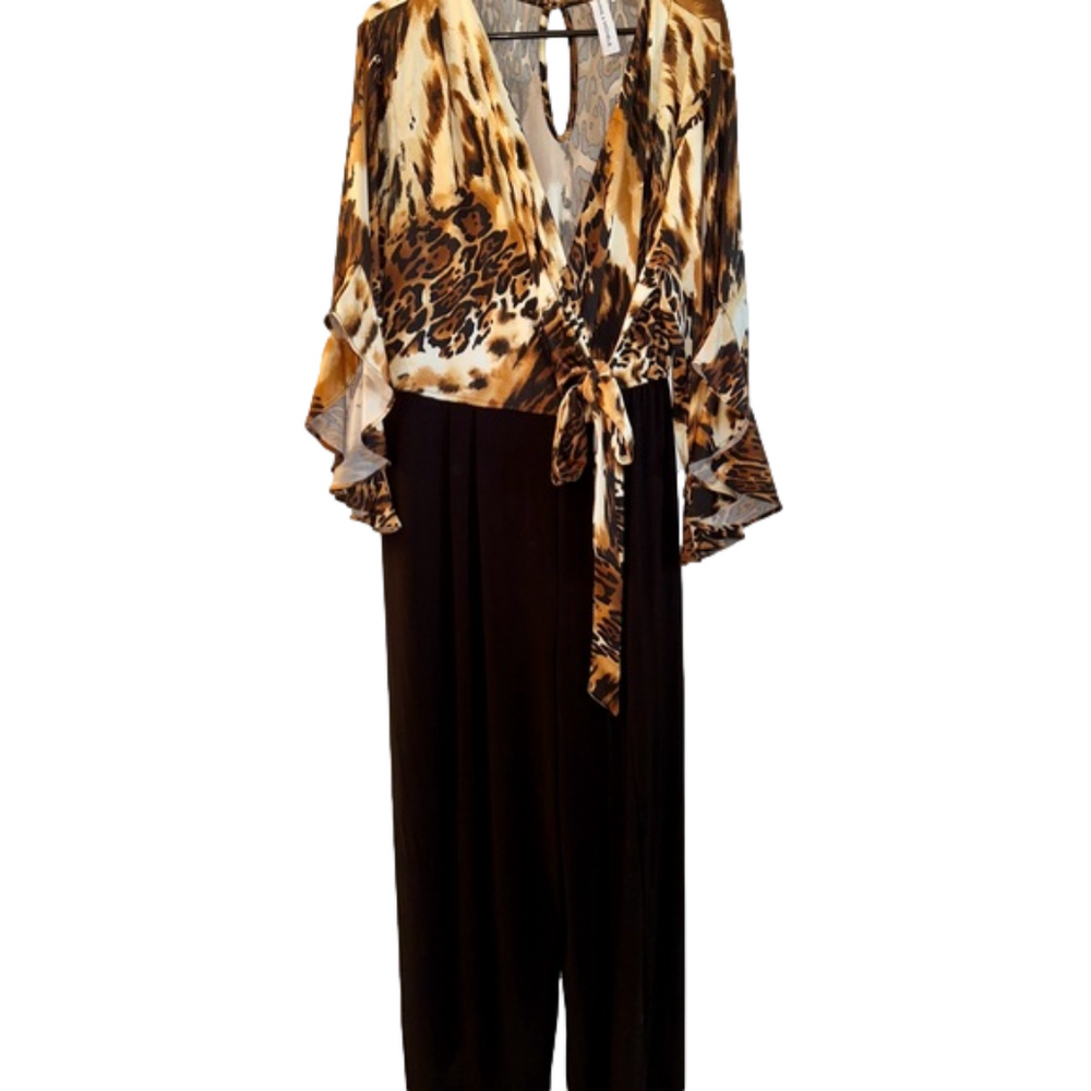 Women’s Emma and Michele Brand Black Animal Print Jumpsuit Size 3X